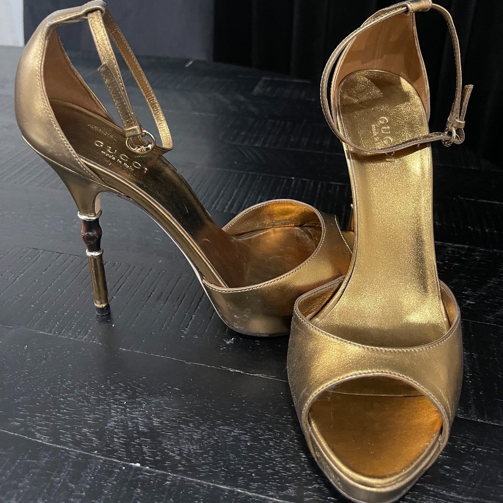 Gucci Vintage Gold Open Toe Sandal Heel Size 36.5
